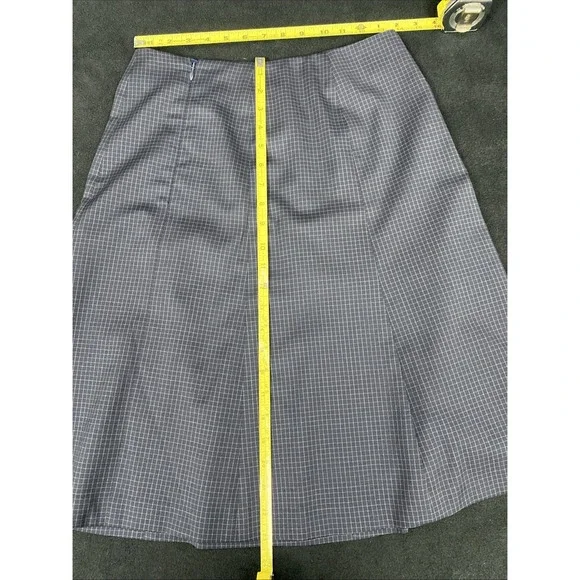 Womens Brooks Brothers 4 Skirt 100% Wool Woven In Italy Black Knee Length A-Line - Picture 10 of 12